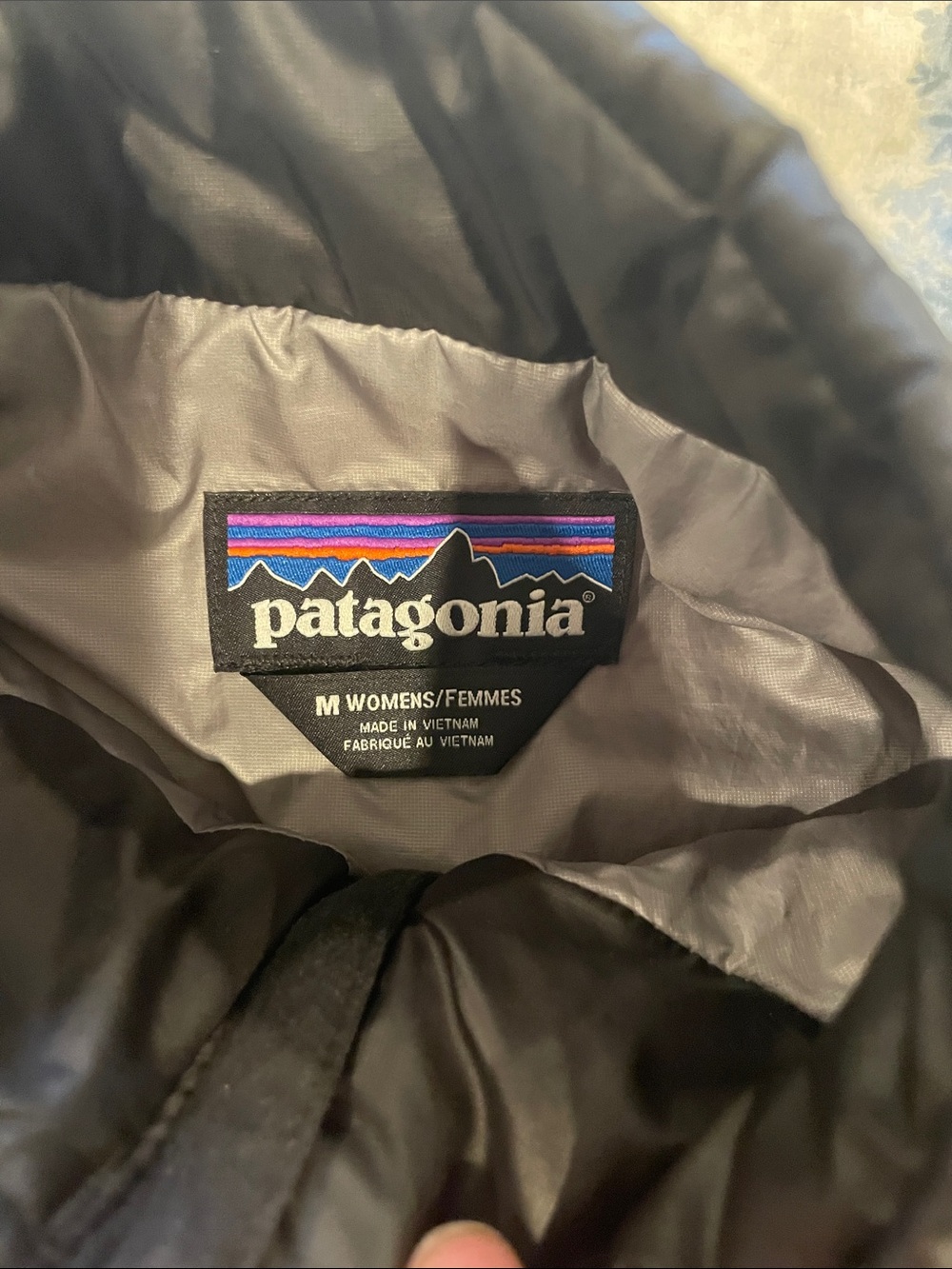 Patagonia Nanopuff Black Quilted Pullover - Picture 2 of 4